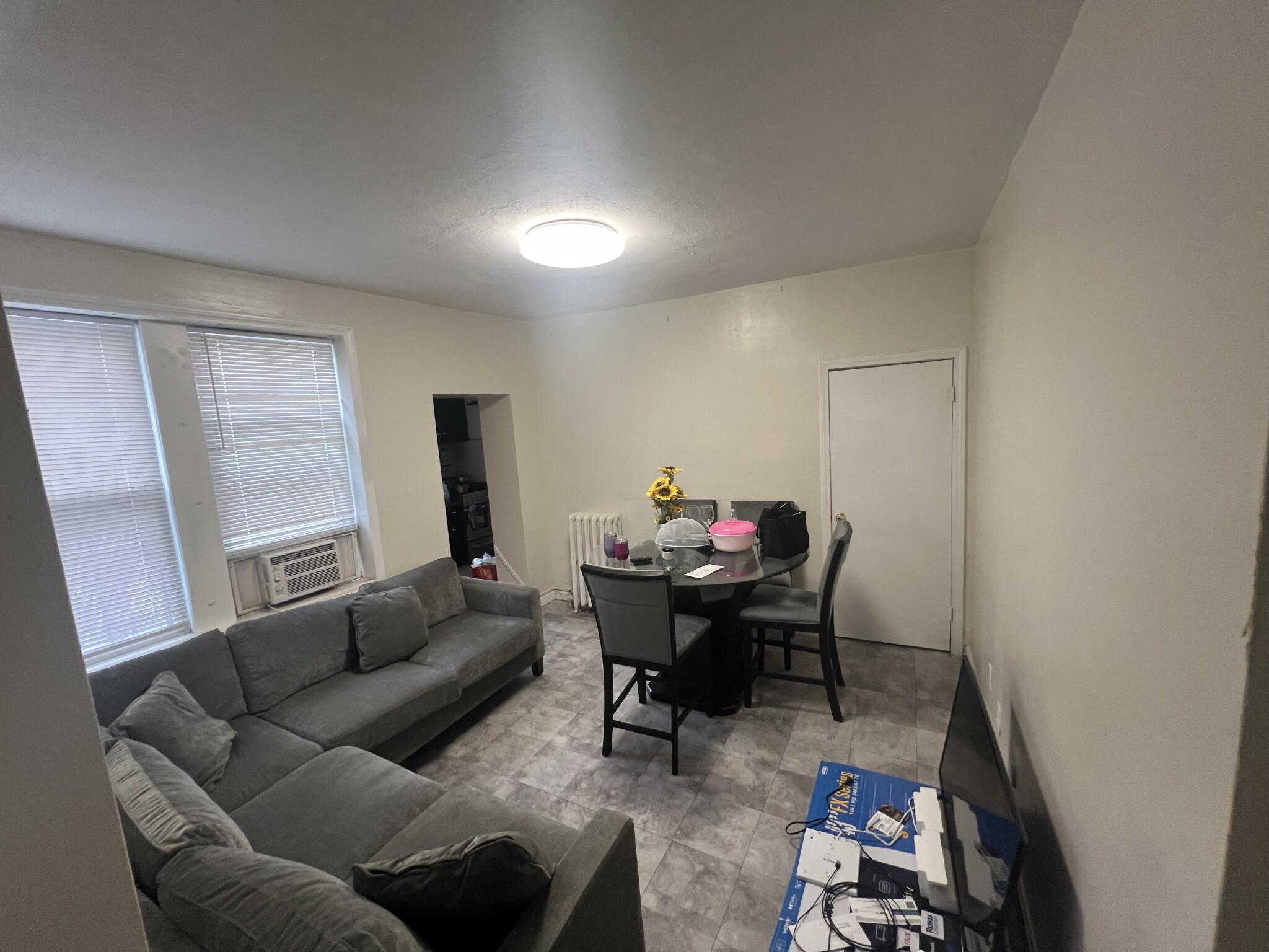 2 bed, 1 bath apartment for rent at 178 Brighton Ave, Allston — photo 5 of 5
