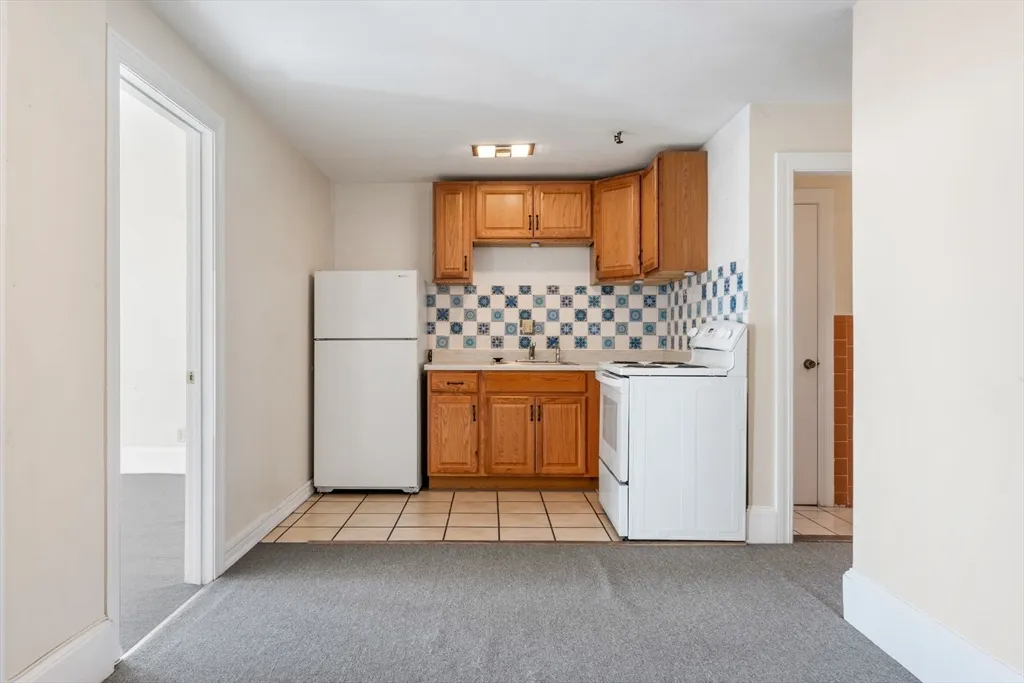 1 bed, 1 bath apartment for rent at 178 Brighton Ave Unit 12, Allston — photo 2 of 19