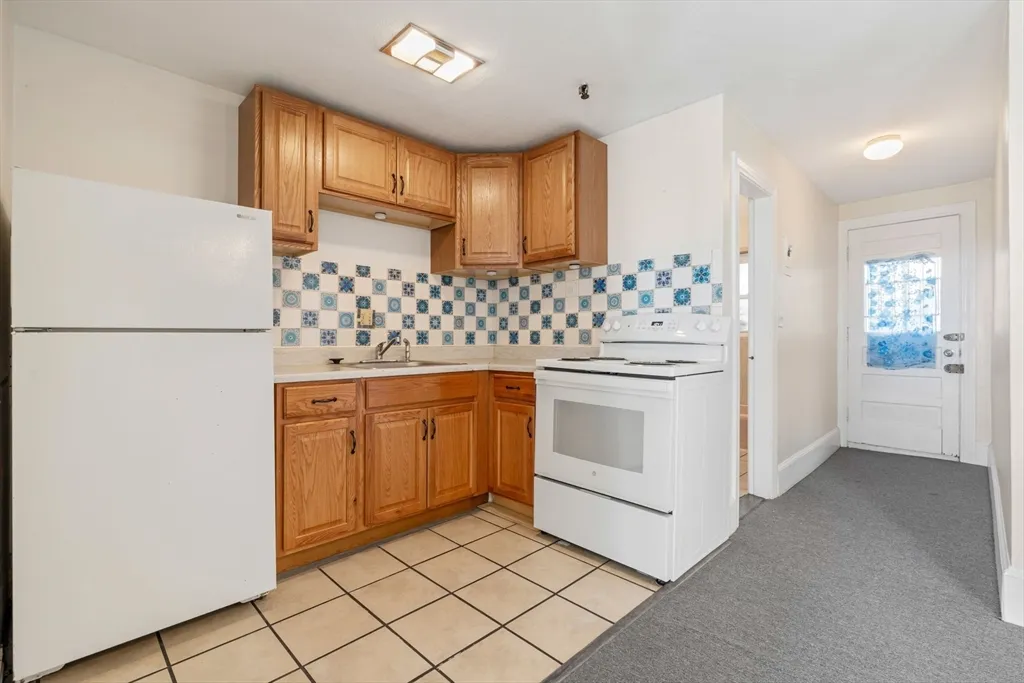 1 bed, 1 bath apartment for rent at 178 Brighton Ave Unit 12, Allston