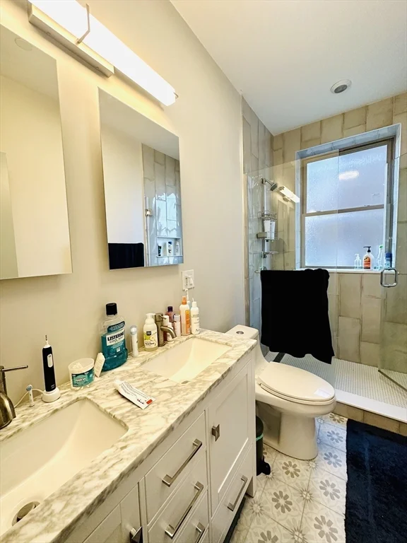 2 bed, 2 bath apartment for rent at 178 Elm Unit 3, Cambridge — photo 7 of 8