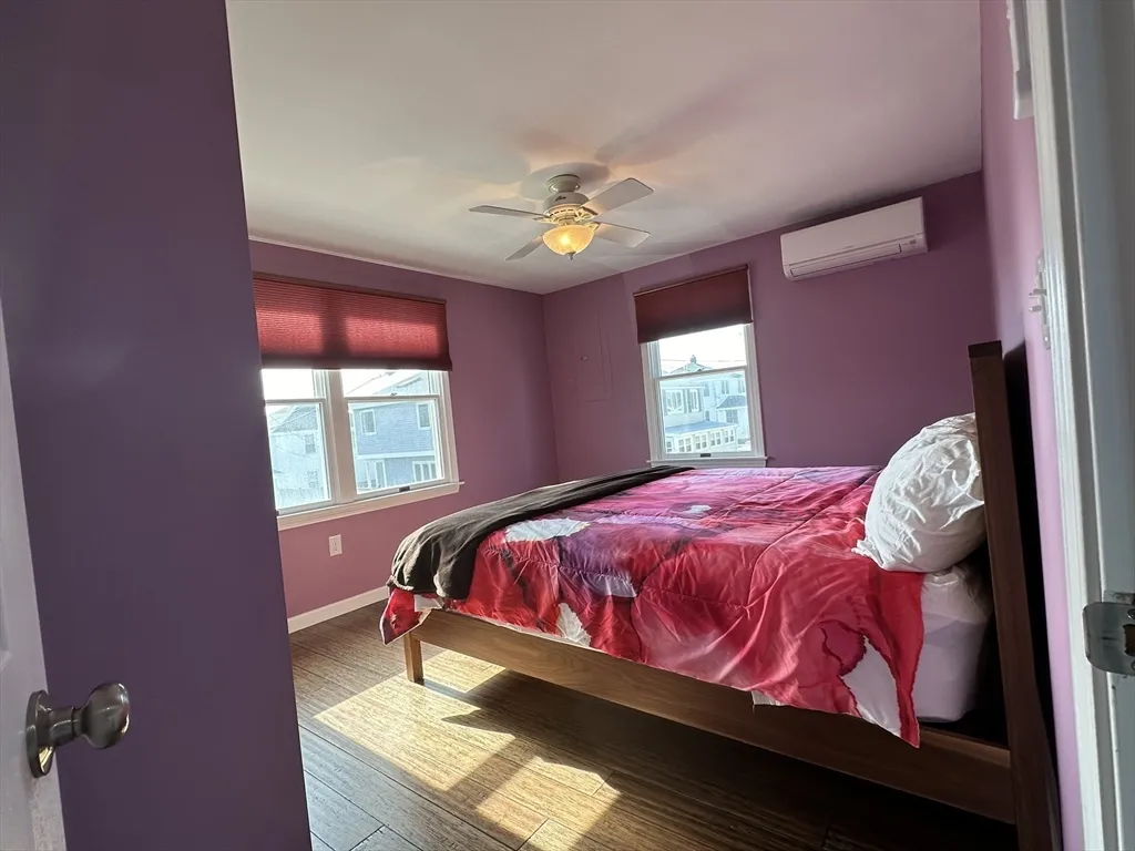 3 bed, 2 bath apartment for rent at 178 Foster Ave, Ocean Bluff — photo 12 of 24