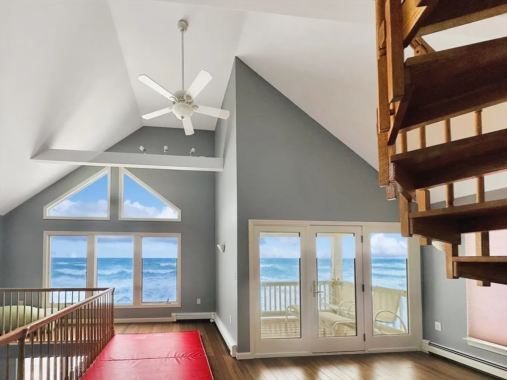 3 bed, 2 bath apartment for rent at 178 Foster Ave, Ocean Bluff — photo 13 of 24
