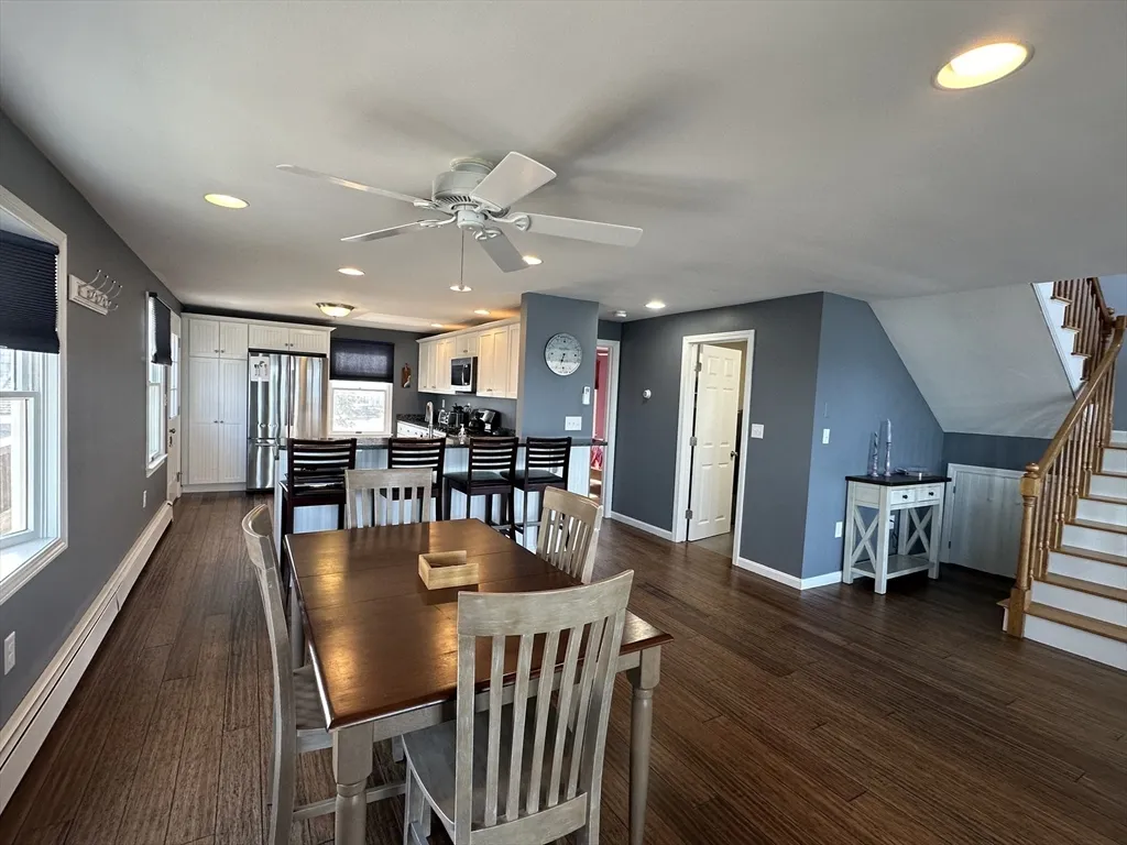 3 bed, 2 bath apartment for rent at 178 Foster Ave, Ocean Bluff — photo 8 of 24