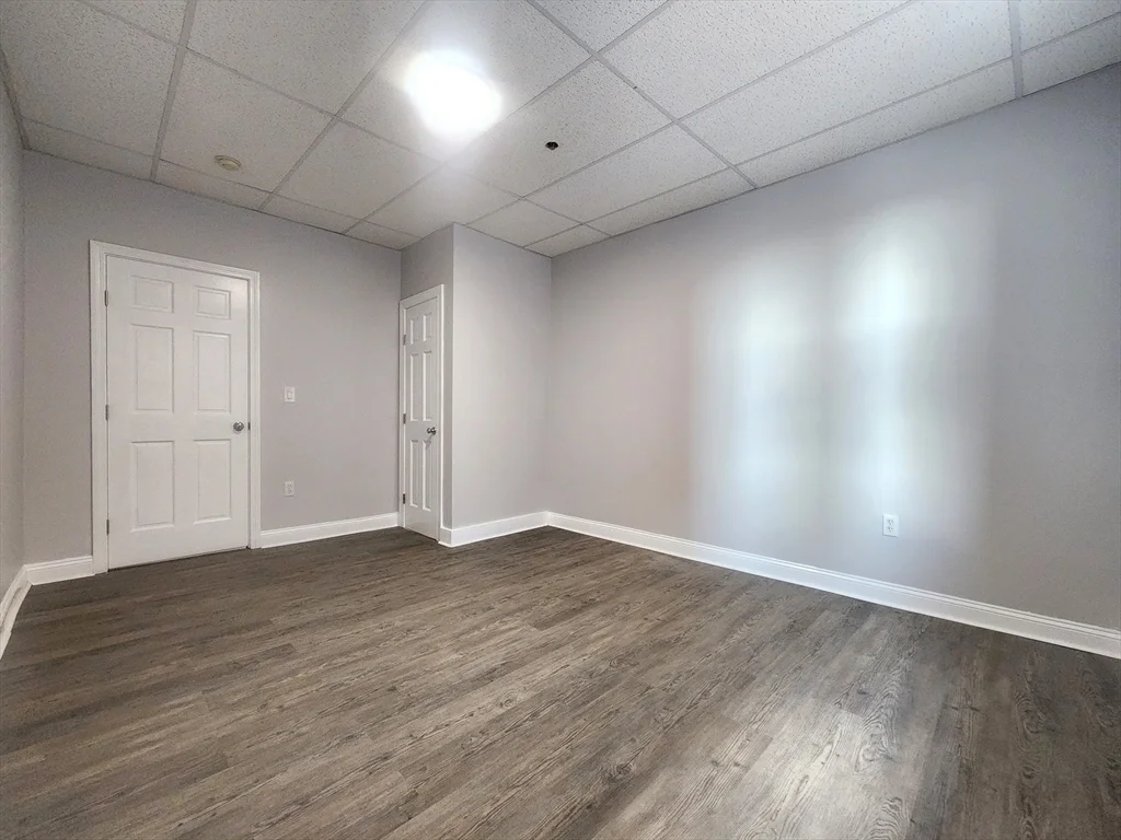 1 bed, 1 bath apartment for rent at 178 High St Unit 304, Clinton — photo 15 of 24