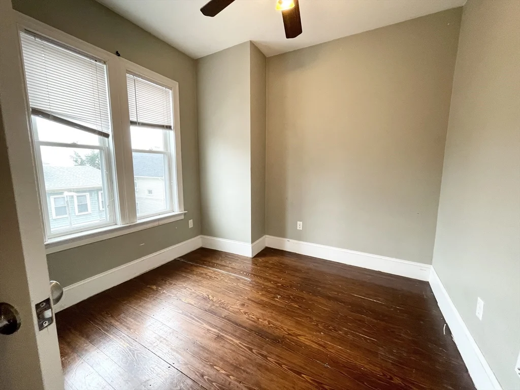4 bed, 2 bath apartment for rent at 178 Hillside St Unit 2, Mission Hill — photo 5 of 15