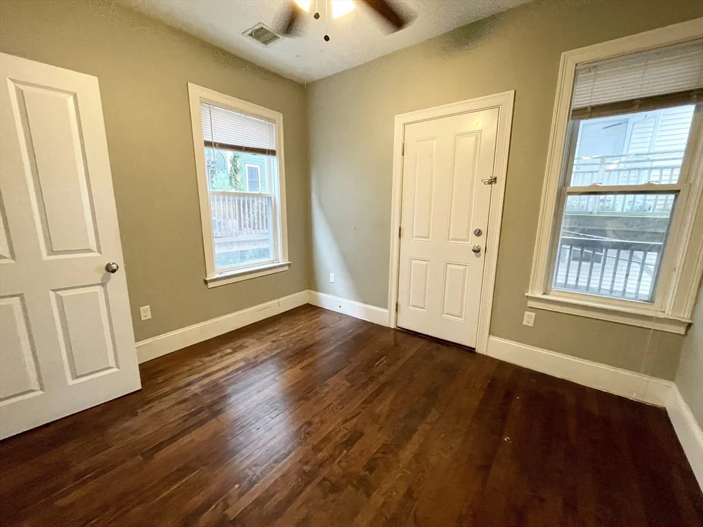 4 bed, 2 bath apartment for rent at 178 Hillside St Unit 2, Mission Hill — photo 11 of 15