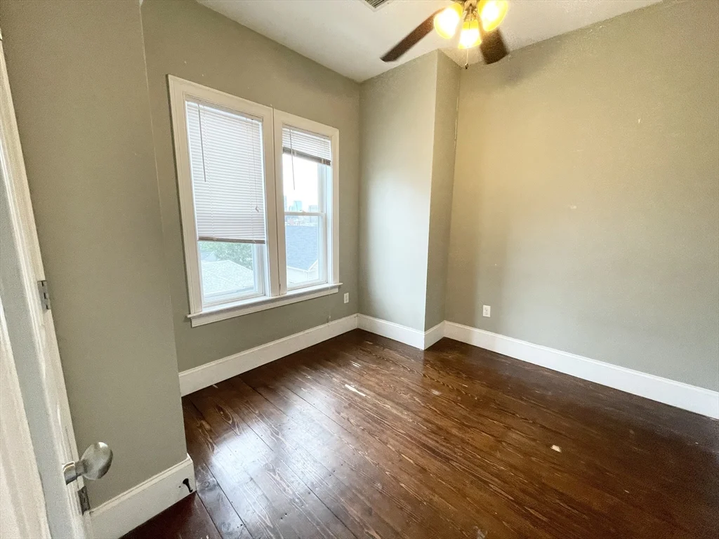 4 bed, 2 bath apartment for rent at 178 Hillside St Unit 3, Mission Hill — photo 3 of 18