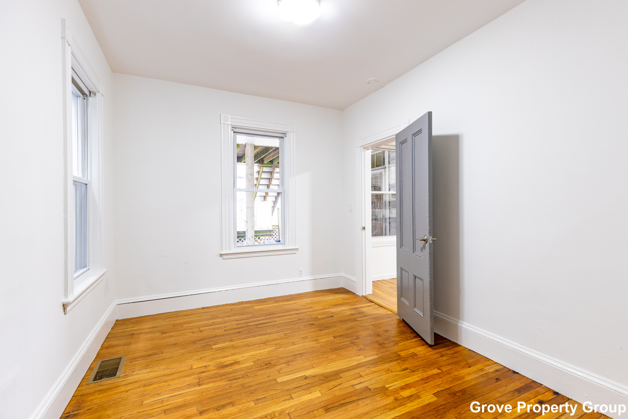 3 bed, 2 bath apartment for rent at 178 L St Unit 1, South Boston — photo 5 of 22
