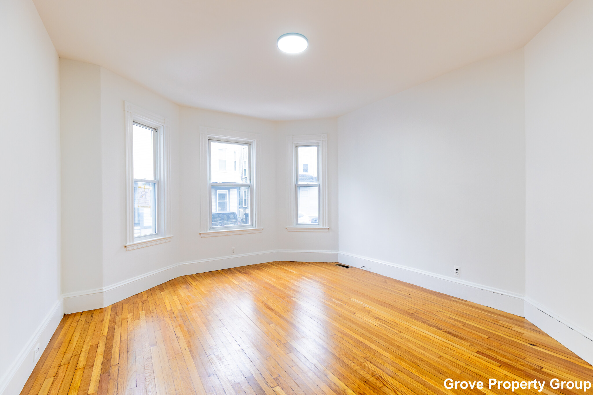 3 bed, 2 bath apartment for rent at 178 L St Unit 1, South Boston — photo 17 of 22