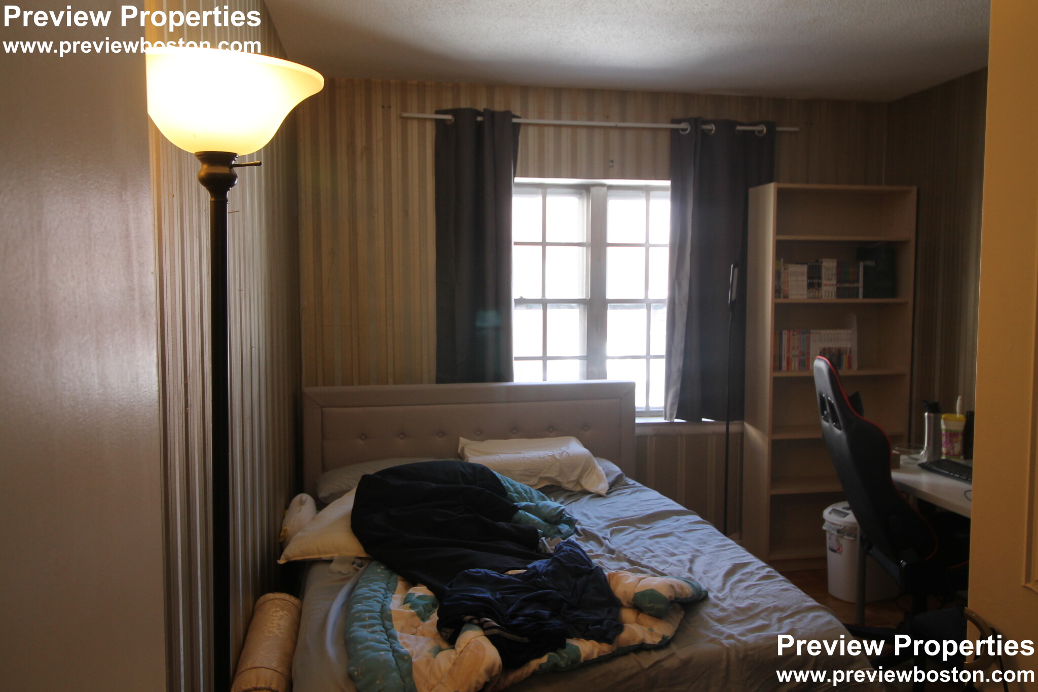 3 bed, 2 bath apartment for rent at 178 Lake Shore Rd Unit 1, Oak Square — photo 14 of 16