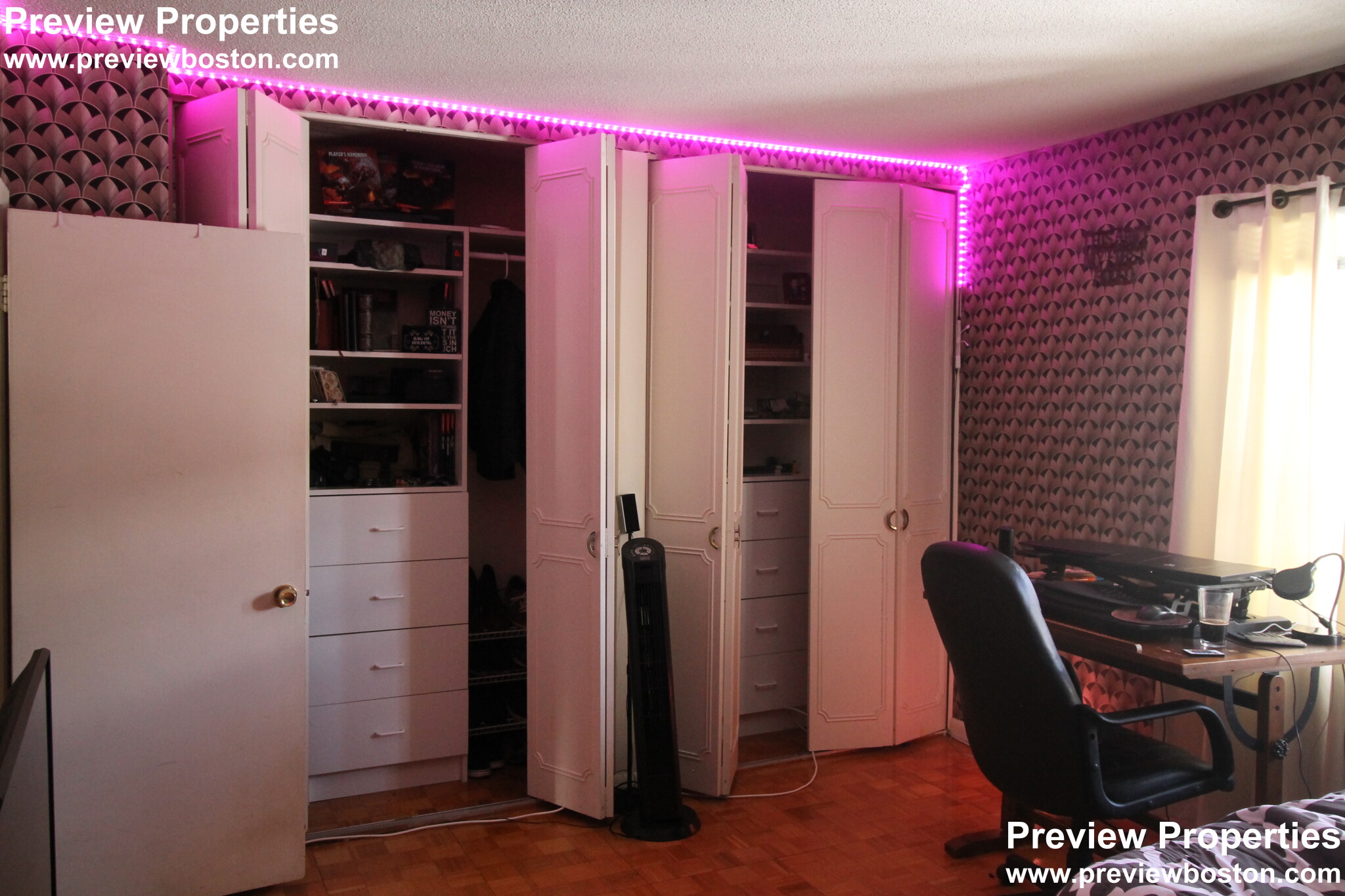 3 bed, 2 bath apartment for rent at 178 Lake Shore Rd Unit 1, Oak Square — photo 6 of 16