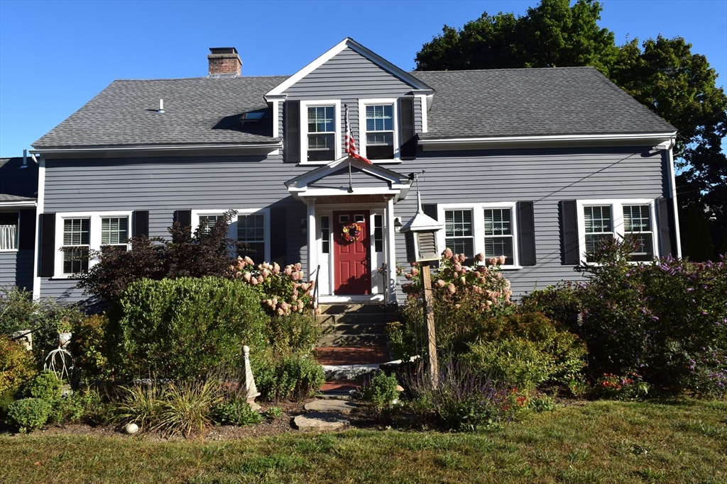 1 bed, 1 bath apartment for rent at 178 Main St Unit 2, Westford — photo 1 of 23