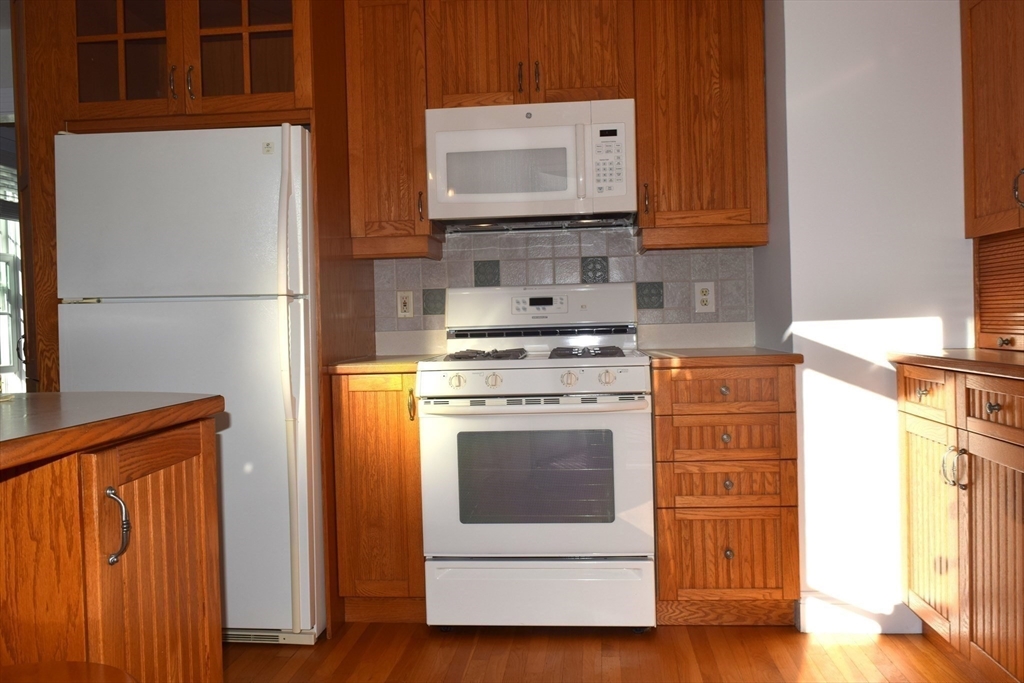 1 bed, 1 bath apartment for rent at 178 Main St Unit 2, Westford — photo 5 of 23