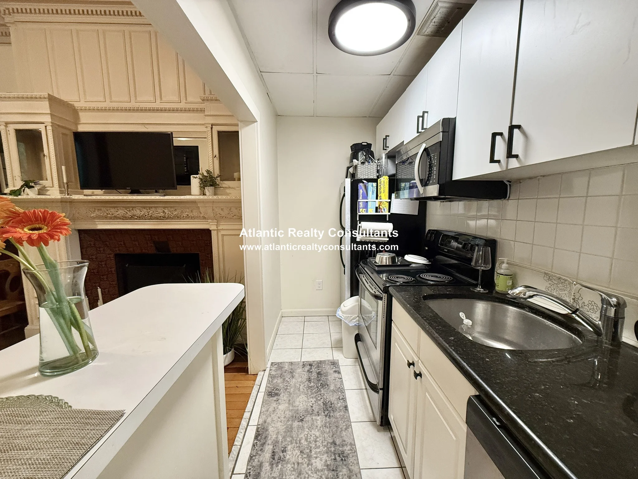 1 bed, 1 bath apartment for rent at 178 Marlborough St Unit 201, Back Bay — photo 8 of 17