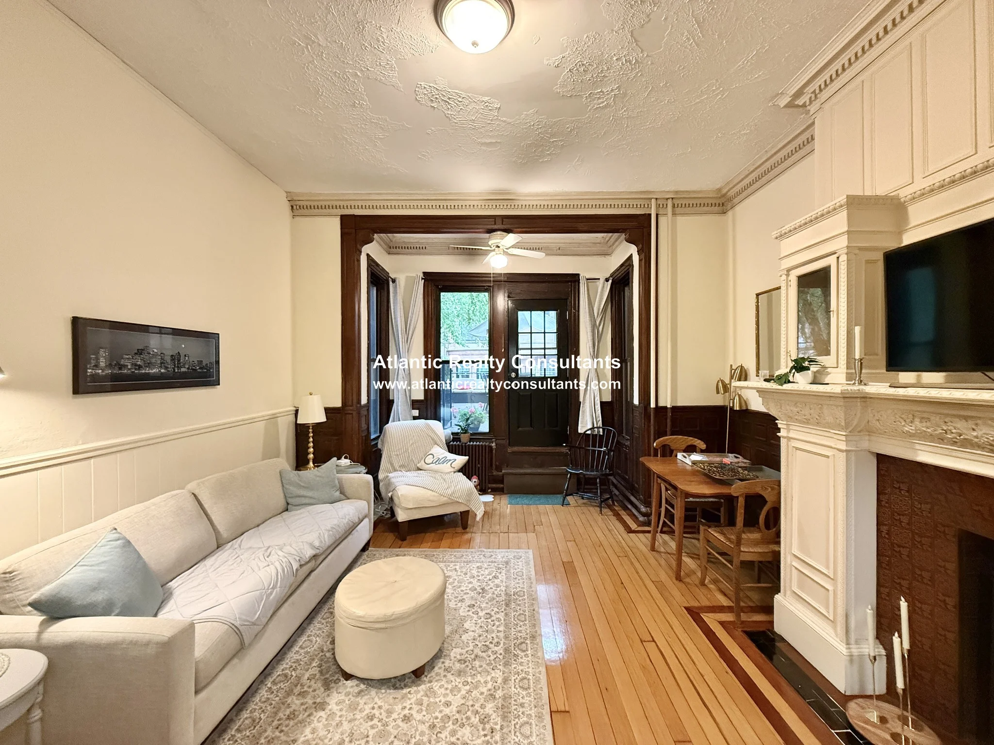 1 bed, 1 bath apartment for rent at 178 Marlborough St Unit 201, Back Bay — photo 2 of 17
