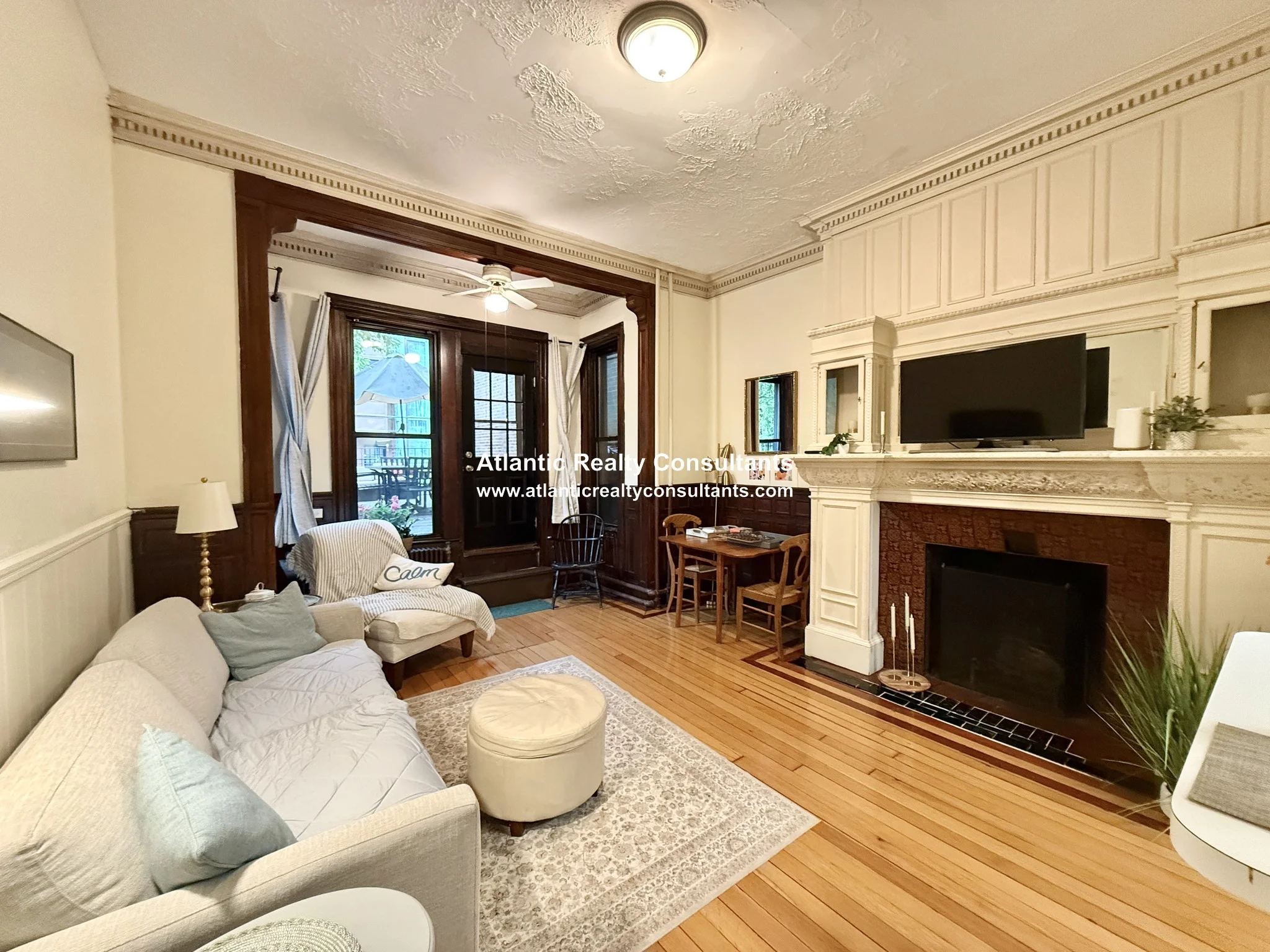 1 bed, 1 bath apartment for rent at 178 Marlborough St Unit 201, Back Bay — photo 1 of 17