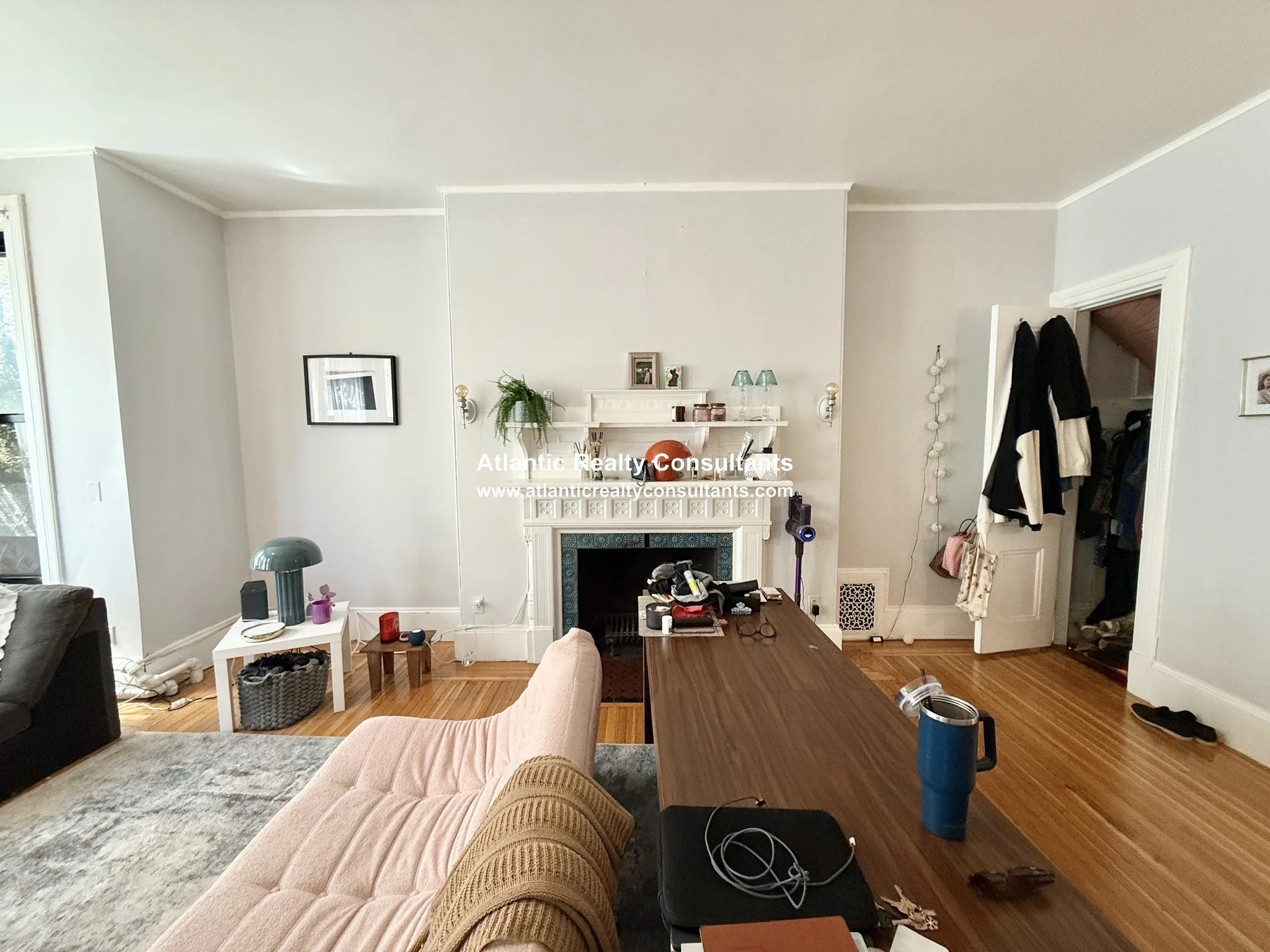1 bed, 1 bath apartment for rent at 178 Marlborough St Unit 401, Back Bay — photo 1 of 13