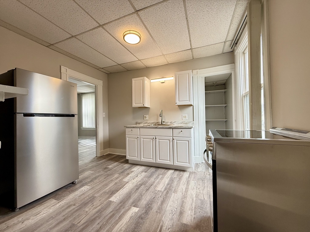 1 bed, 1 bath apartment for rent at 178 Park St Unit 2R, North Attleboro — photo 6 of 11