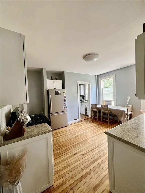 2 bed, 1 bath apartment for rent at 178 Robbins St Unit 178, South Side — photo 14 of 24