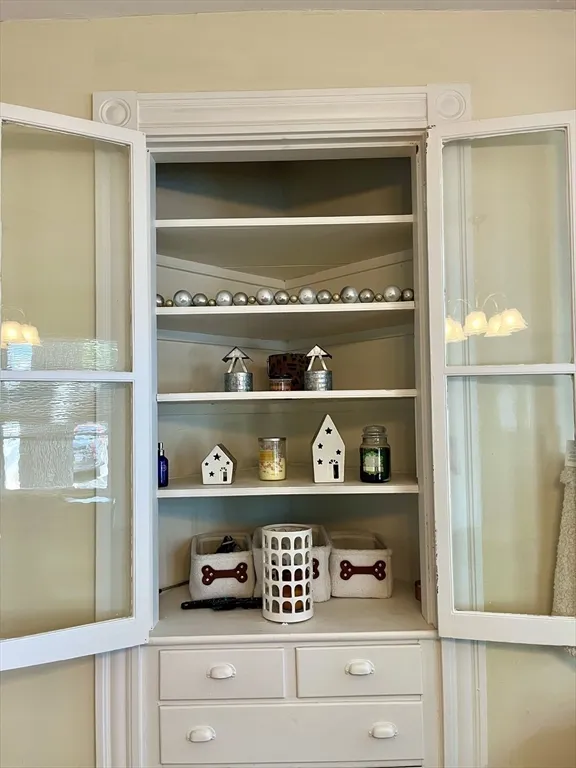 2 bed, 1 bath apartment for rent at 178 Robbins St Unit 178, South Side — photo 6 of 24