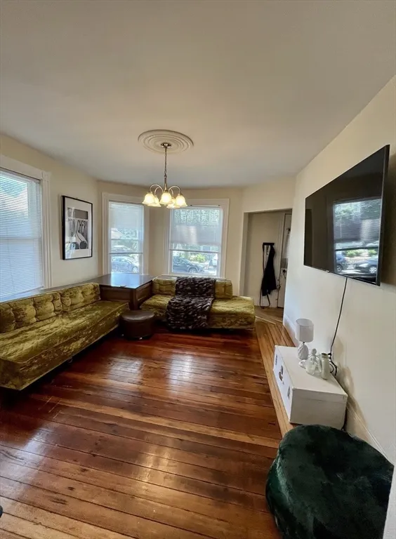 2 bed, 1 bath apartment for rent at 178 Robbins St Unit 178, South Side — photo 5 of 24