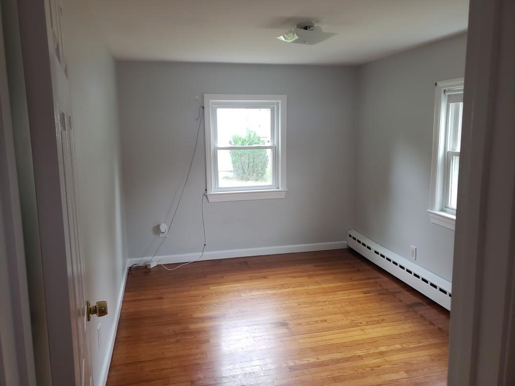 3 bed, 1 bath apartment for rent at 178 Spring St, Bridgewater — photo 8 of 31