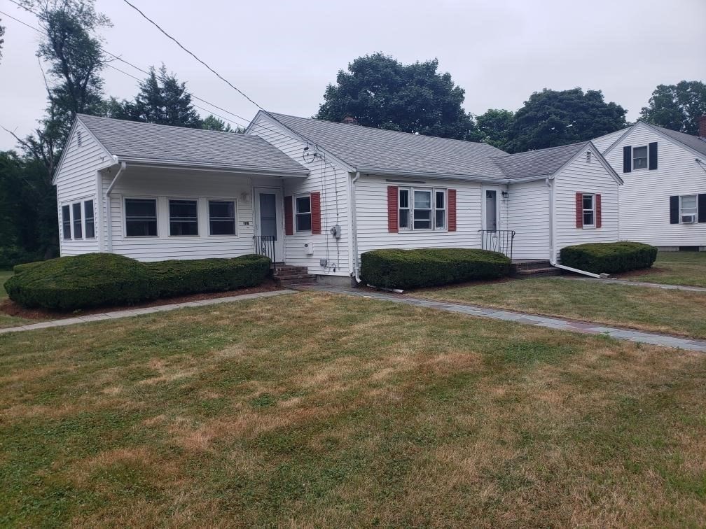 3 bed, 1 bath apartment for rent at 178 Spring St, Bridgewater