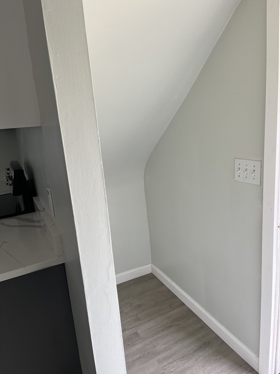 2 bed, 1 bath apartment for rent at 178 Springvale Av Unit 2, Everett — photo 5 of 18