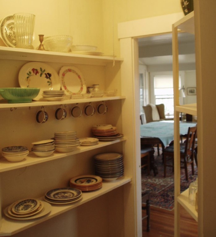 5 bed, 2 bath apartment for rent at 1787-C Main Rd Unit WEEKLY, Westport Point — photo 7 of 13