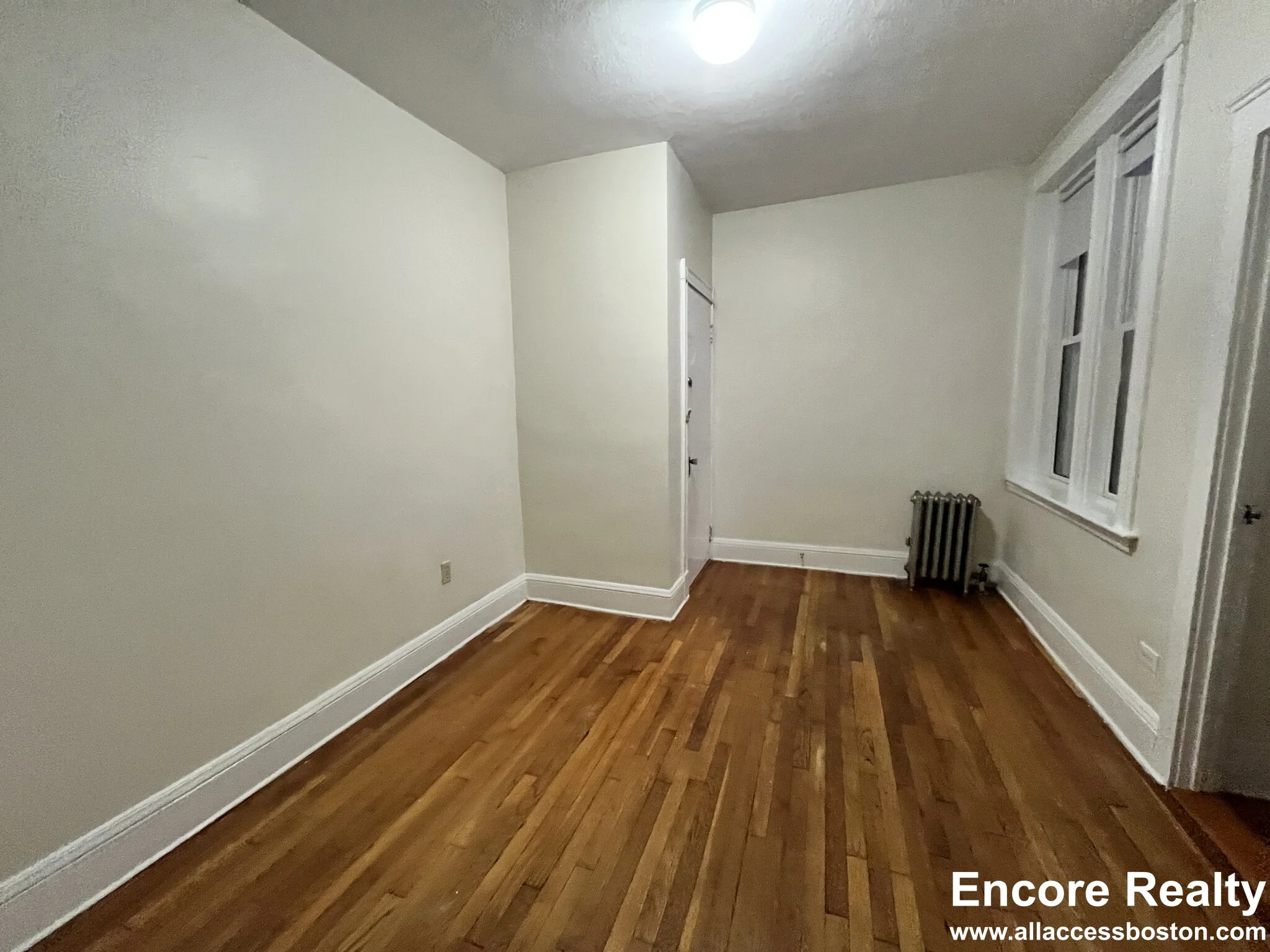 2 bed, 1 bath apartment for rent at 1788 Beacon St Unit 2-A, Brookline — photo 4 of 31