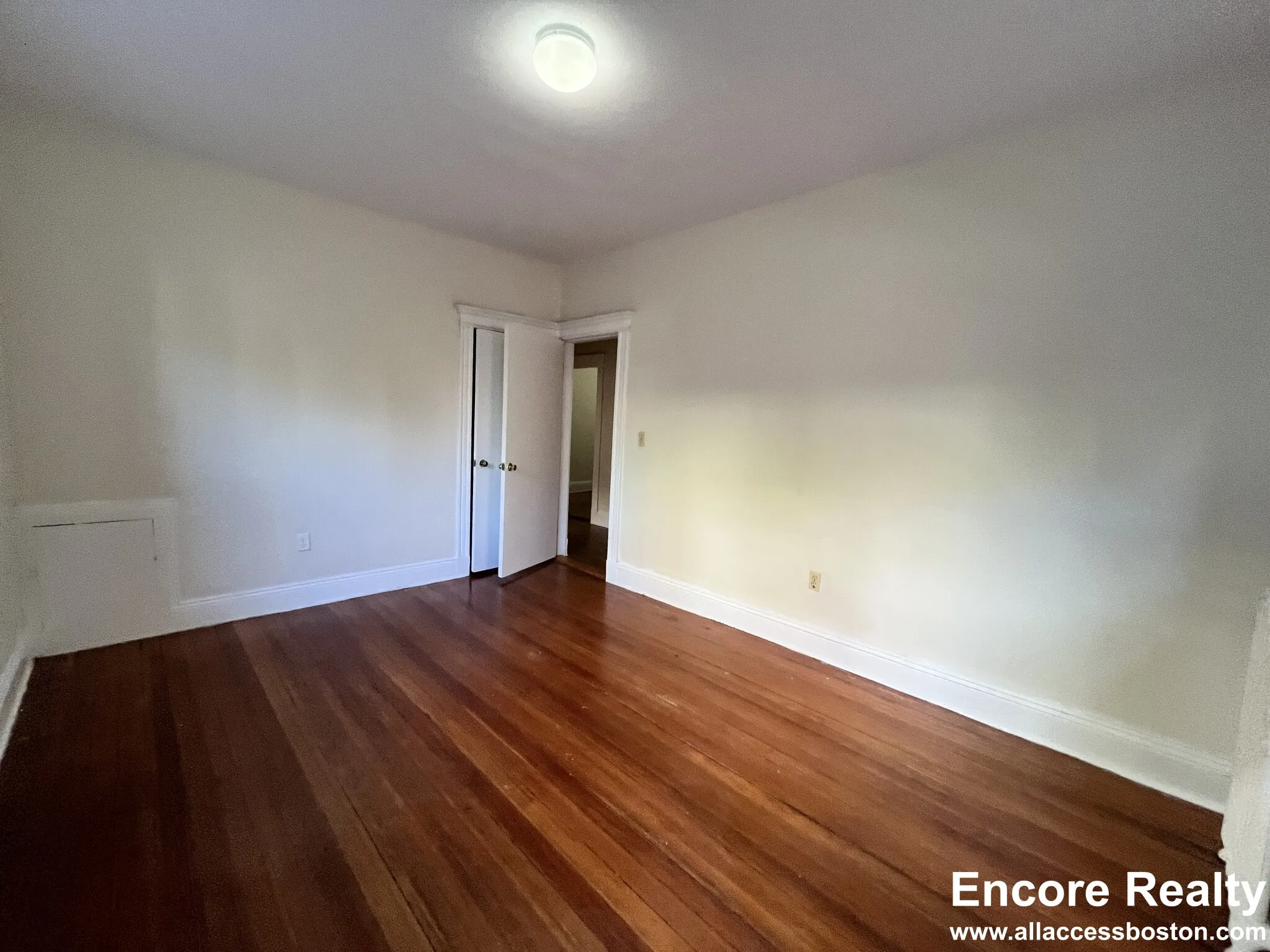 2 bed, 1 bath apartment for rent at 1788 Beacon St Unit 2, Brookline — photo 15 of 30