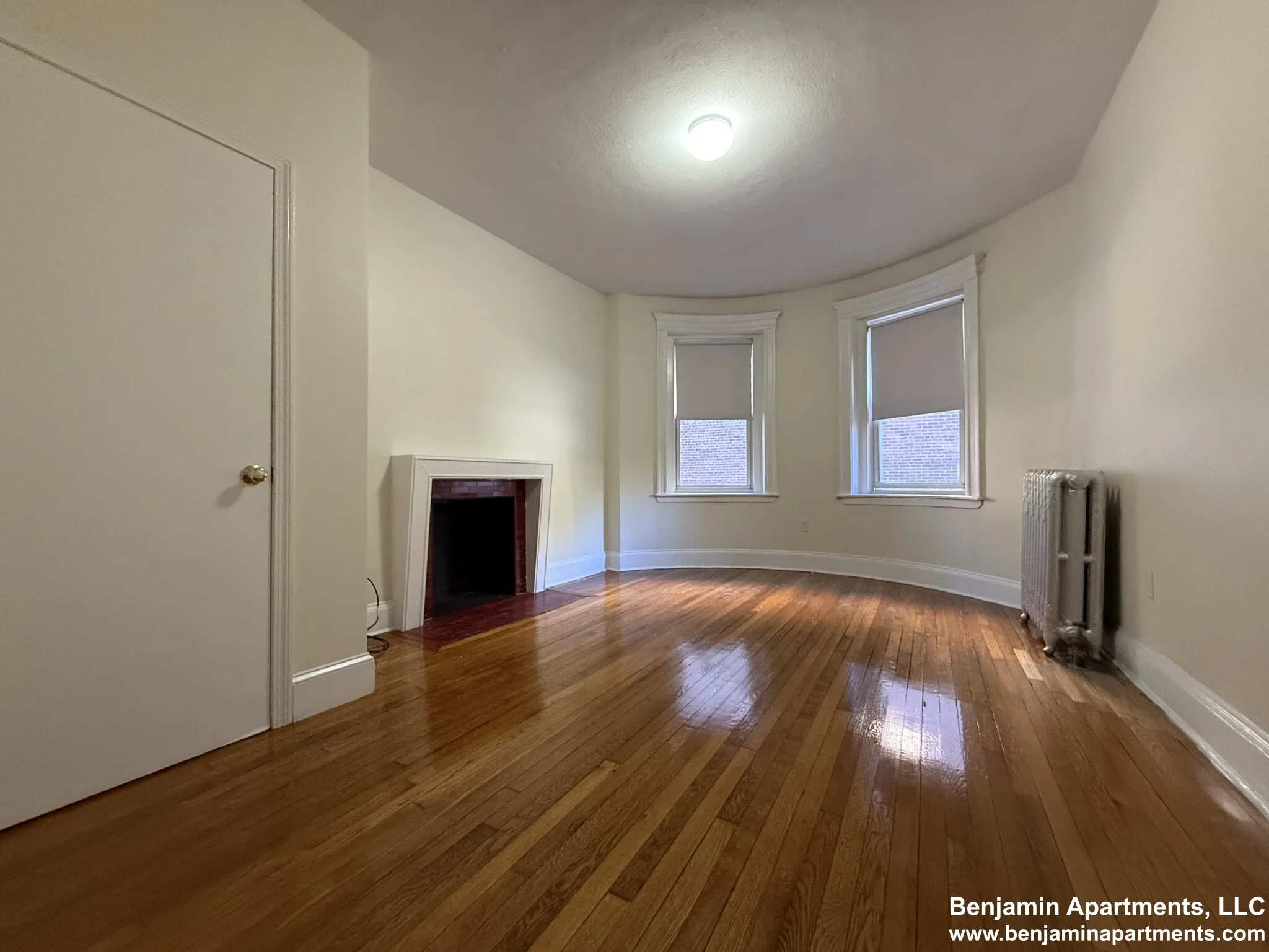 2 bed, 1 bath apartment for rent at 1788 Beacon St Unit 2D, Brookline — photo 8 of 15