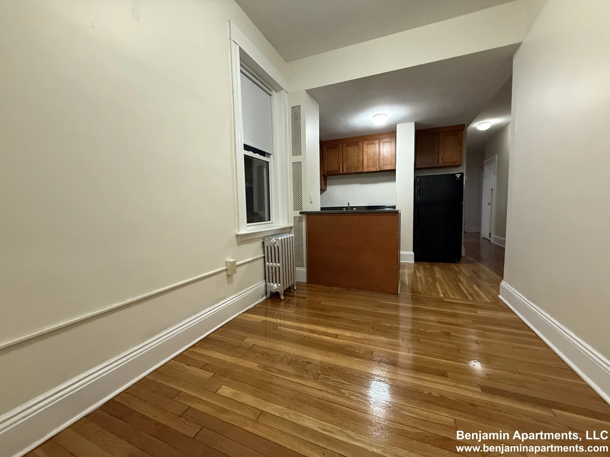 2 bed, 1 bath apartment for rent at 1788 Beacon St Unit 2D, Brookline — photo 2 of 15