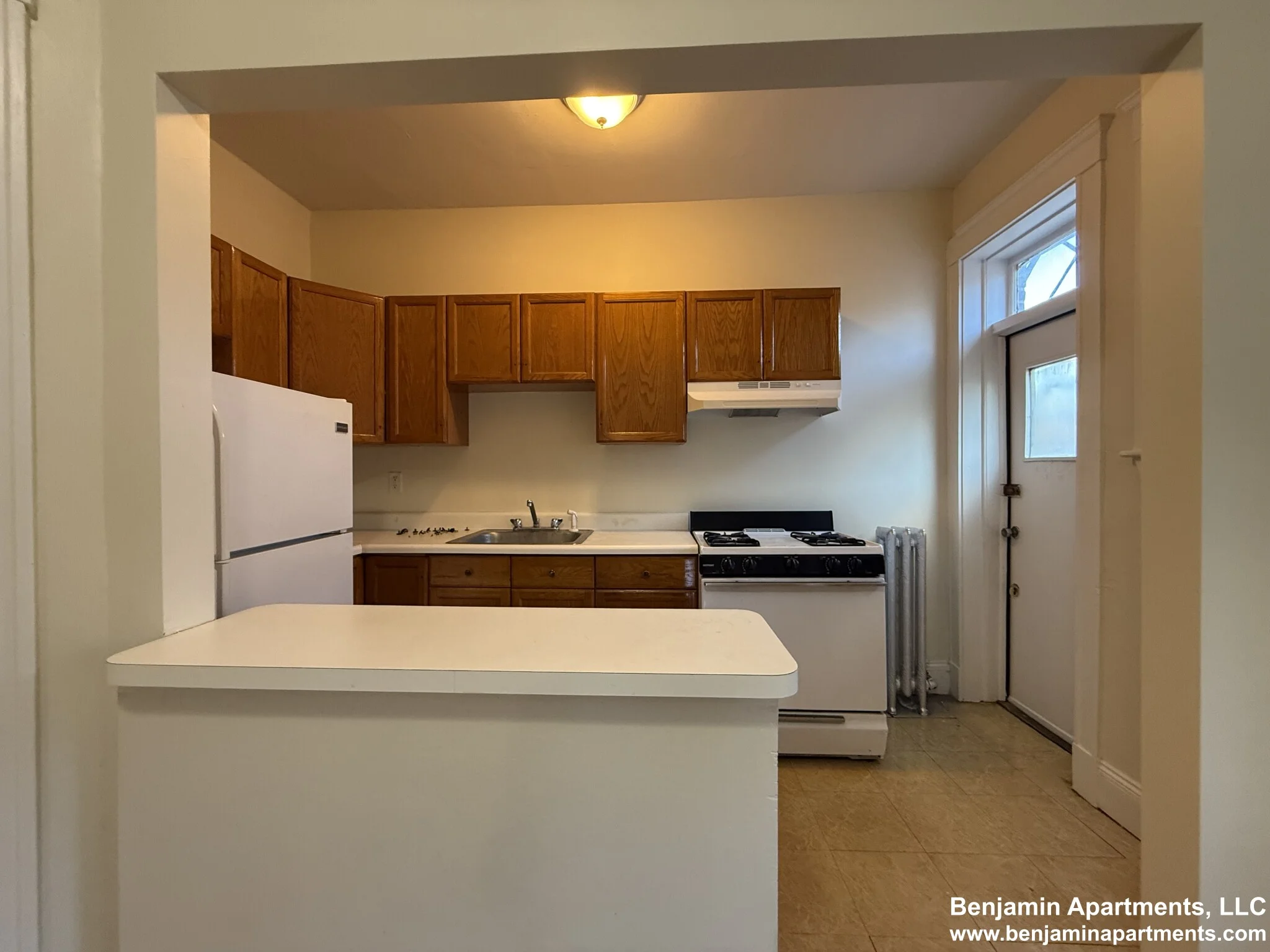 2 bed, 1 bath apartment for rent at 1788 Beacon St Unit 6D, Brookline — photo 10 of 15