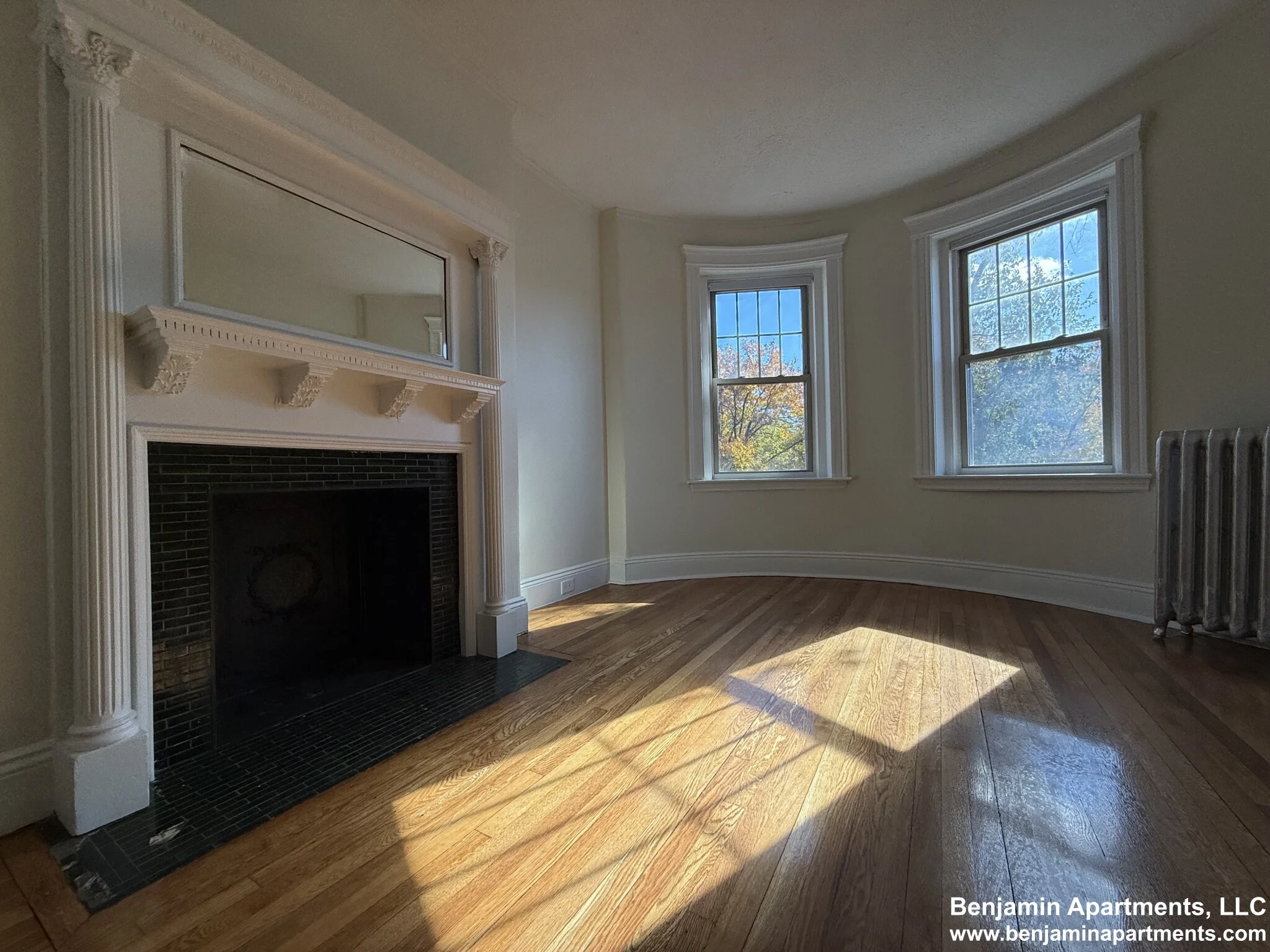 2 bed, 1 bath apartment for rent at 1788 Beacon St Unit 6D, Brookline — photo 1 of 15