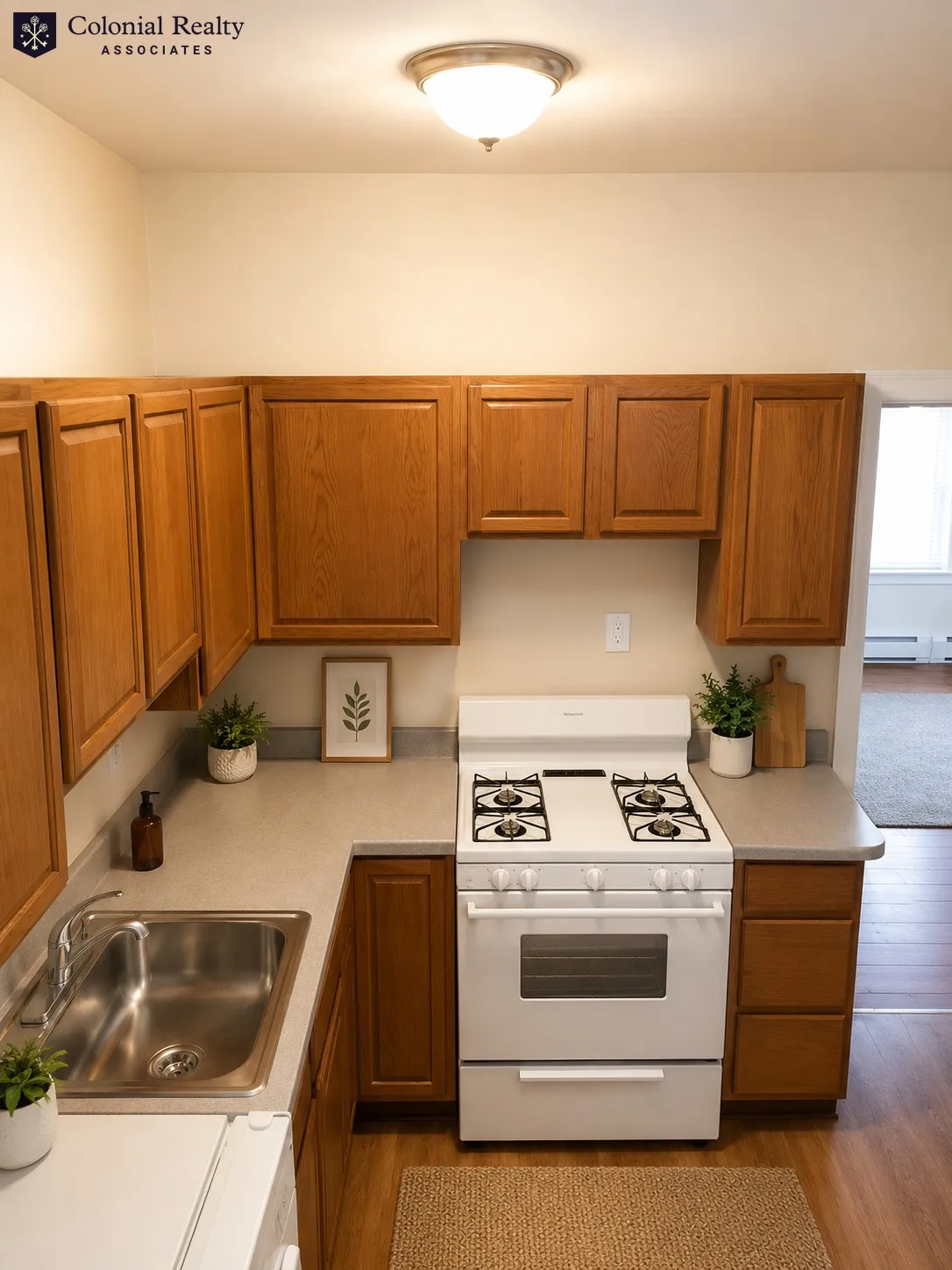 2 bed, 1 bath apartment for rent at 1788 Beacon St Unit 7AA, Brookline — photo 2 of 5
