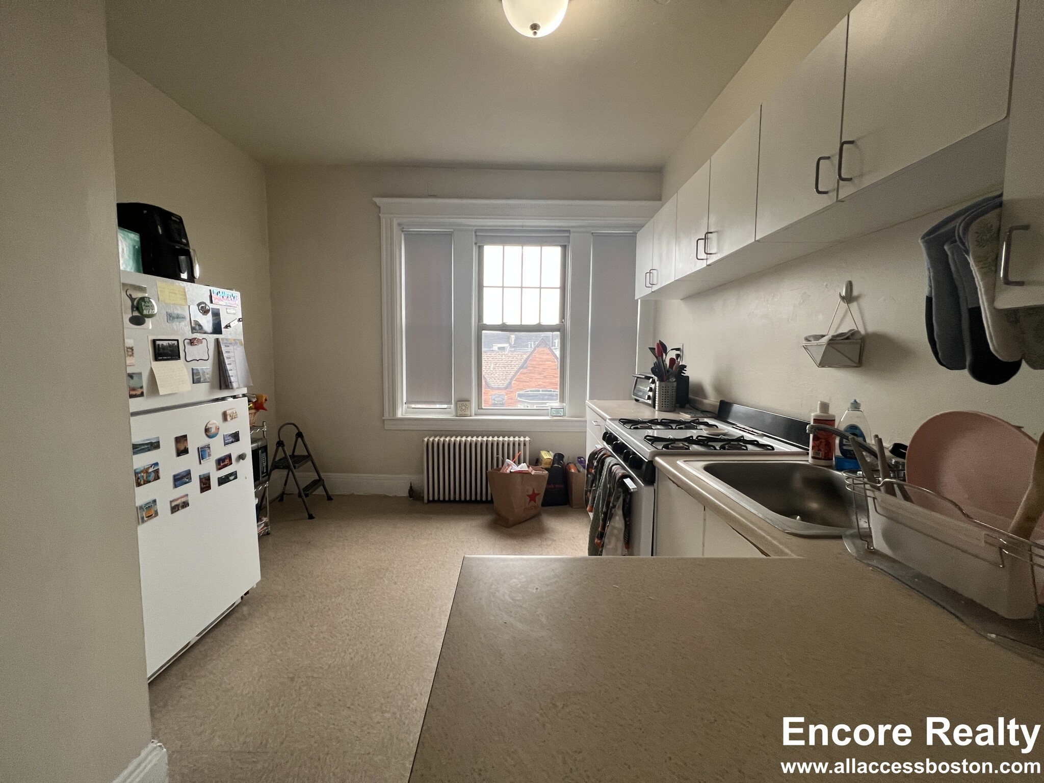 2 bed, 1 bath apartment for rent at 1788 Beacon St Unit 7M, Brookline — photo 5 of 11