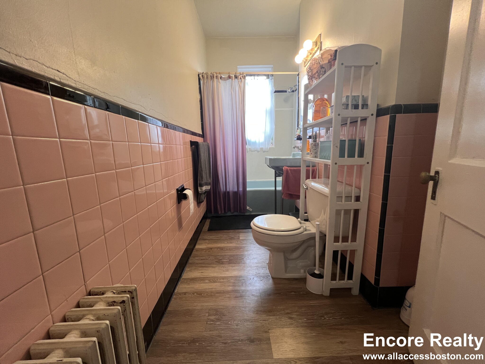 2 bed, 1 bath apartment for rent at 1788 Beacon St Unit 7M, Brookline — photo 10 of 11