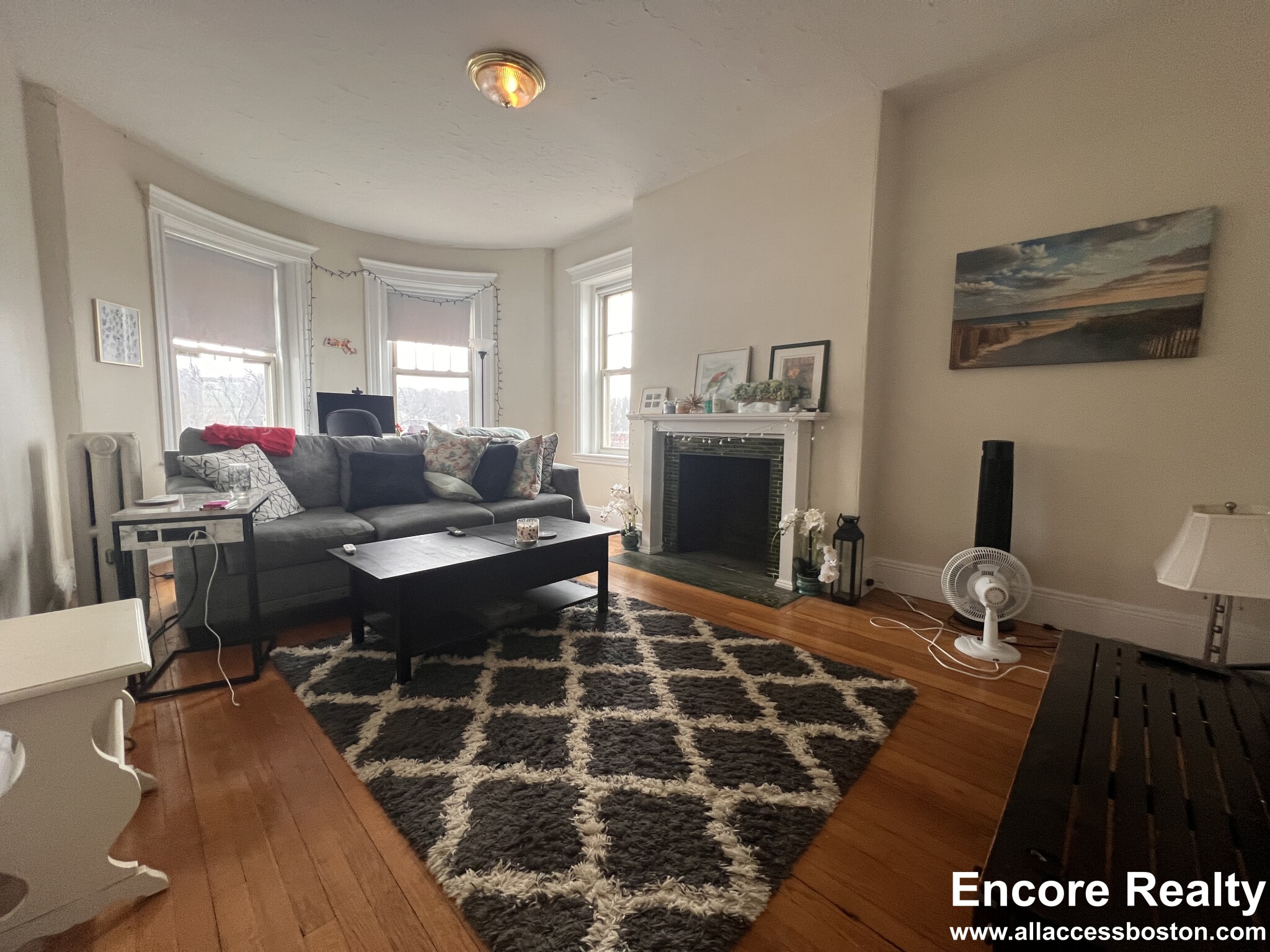 2 bed, 1 bath apartment for rent at 1788 Beacon St Unit 7M, Brookline