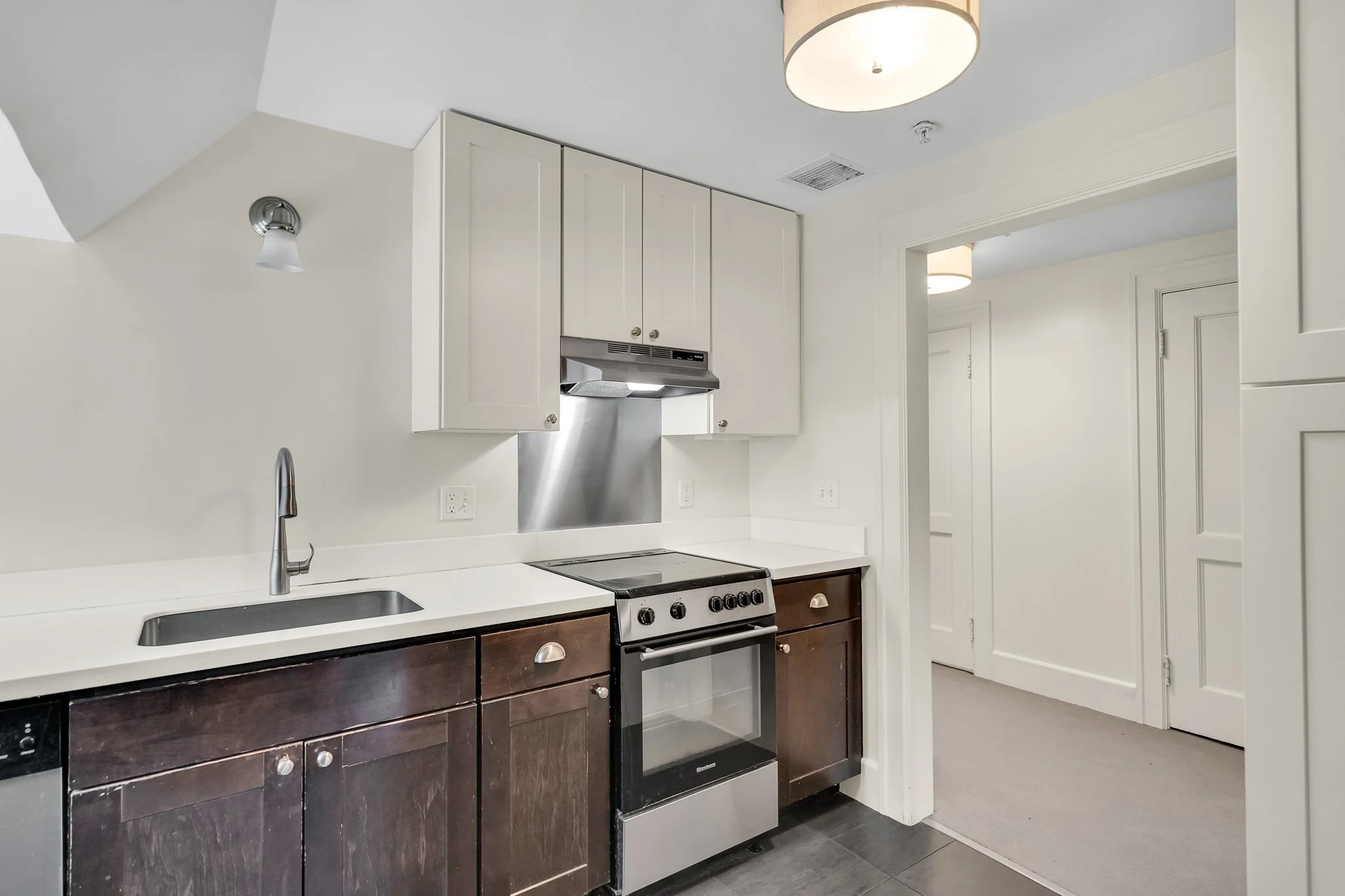 2 bed, 1 bath apartment for rent at 1789 Beacon Unit 3, Brookline — photo 7 of 24
