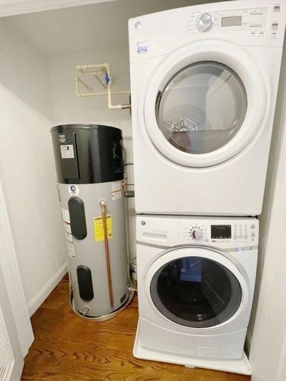 2 bed, 2 bath apartment for rent at 1789 Centre St Unit 403, West Roxbury — photo 8 of 10