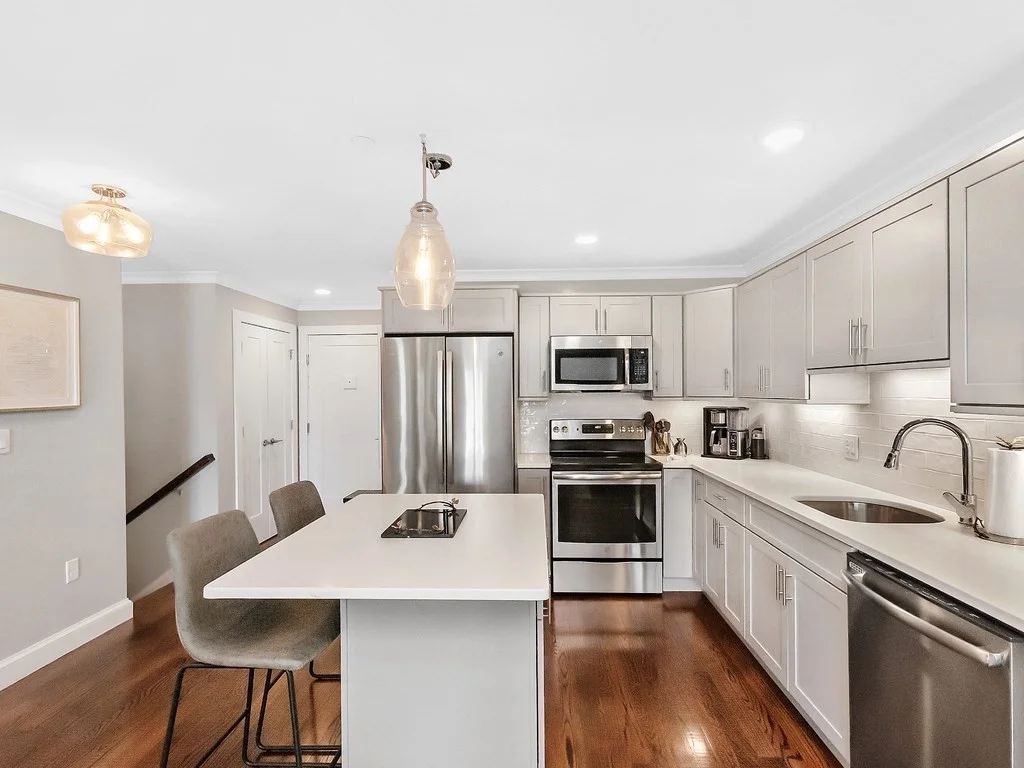 2 bed, 2 bath apartment for rent at 1789 Centre St Unit 405, West Roxbury — photo 5 of 26