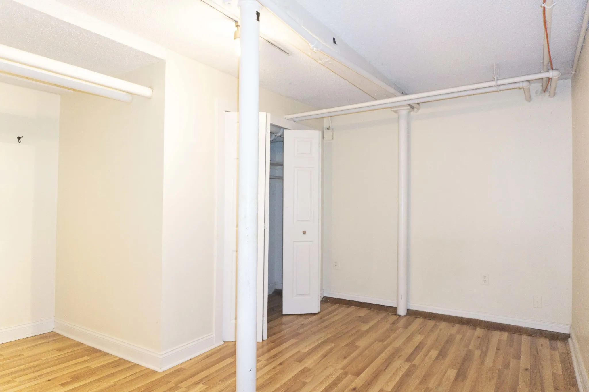 5 bed, 2 bath apartment for rent at 1789 Commonwealth Ave Unit 1, Brighton — photo 8 of 14