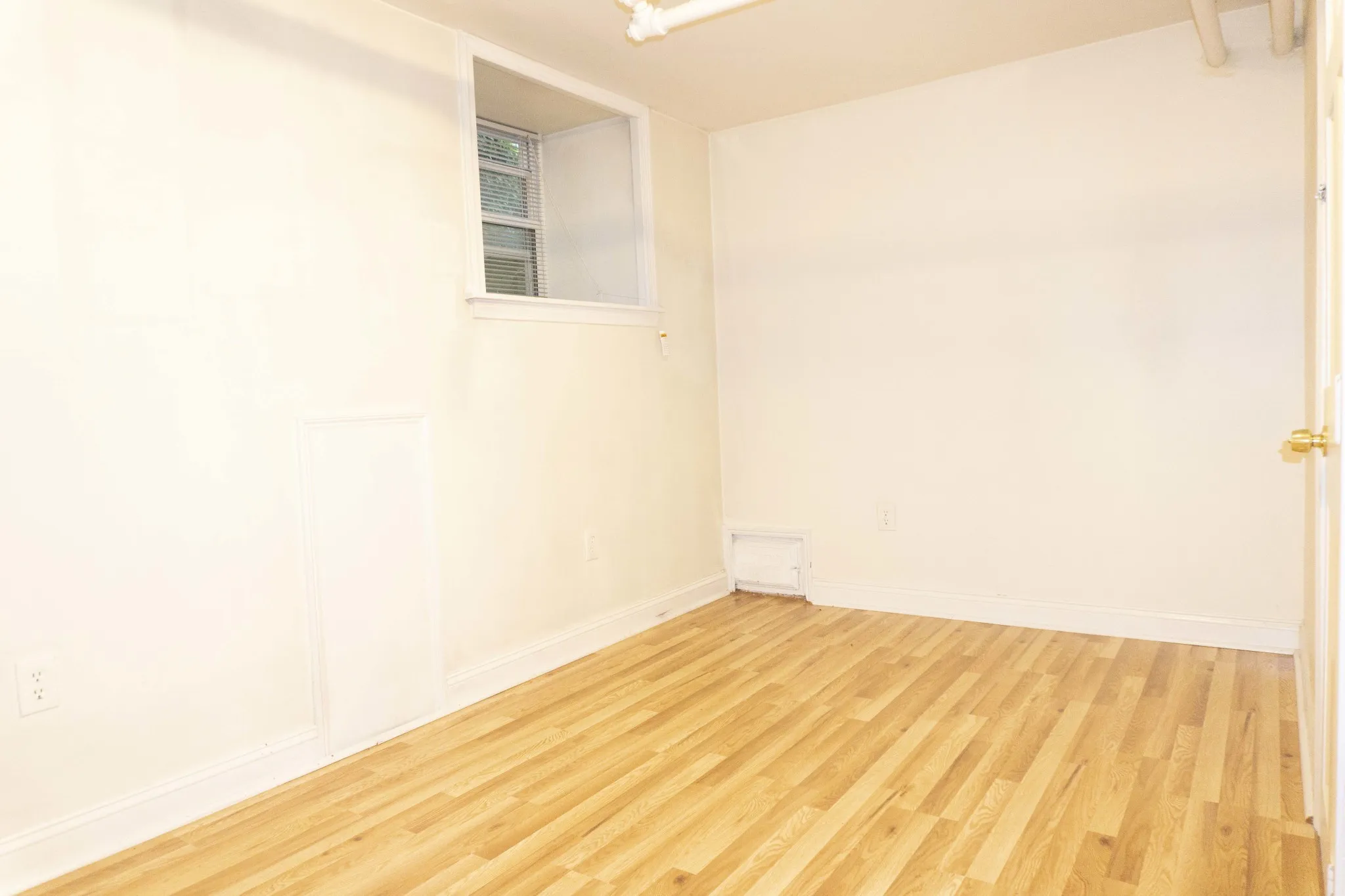 5 bed, 2 bath apartment for rent at 1789 Commonwealth Ave Unit 1, Brighton — photo 7 of 14