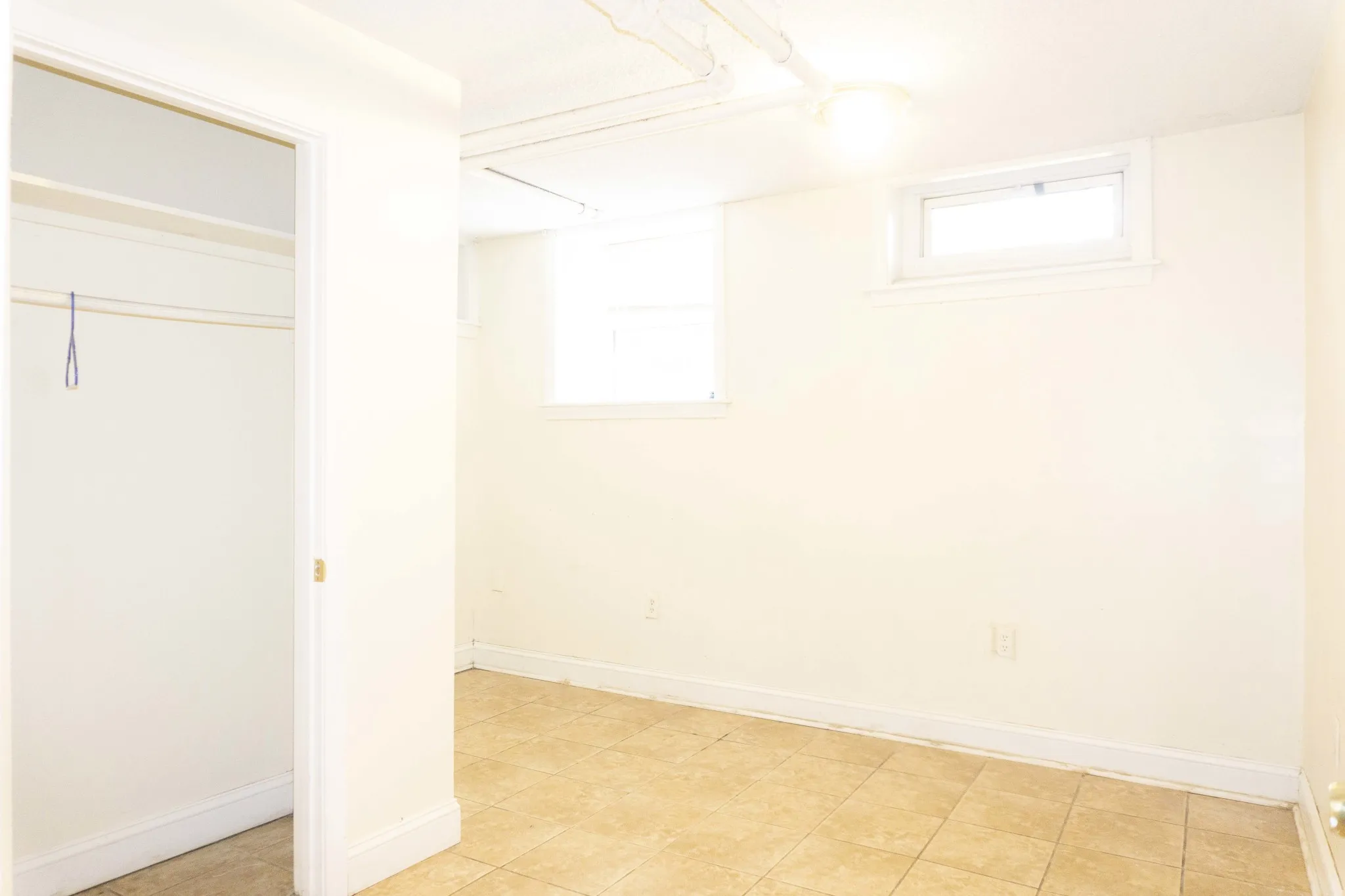 5 bed, 2 bath apartment for rent at 1789 Commonwealth Ave Unit 1, Brighton — photo 9 of 14