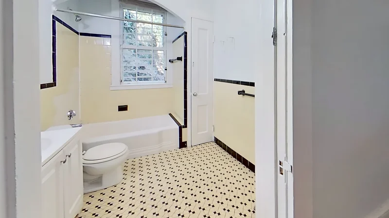 3 bed, 2 bath apartment for rent at 1789 Commonwealth Ave Unit 3, Brighton — photo 23 of 24