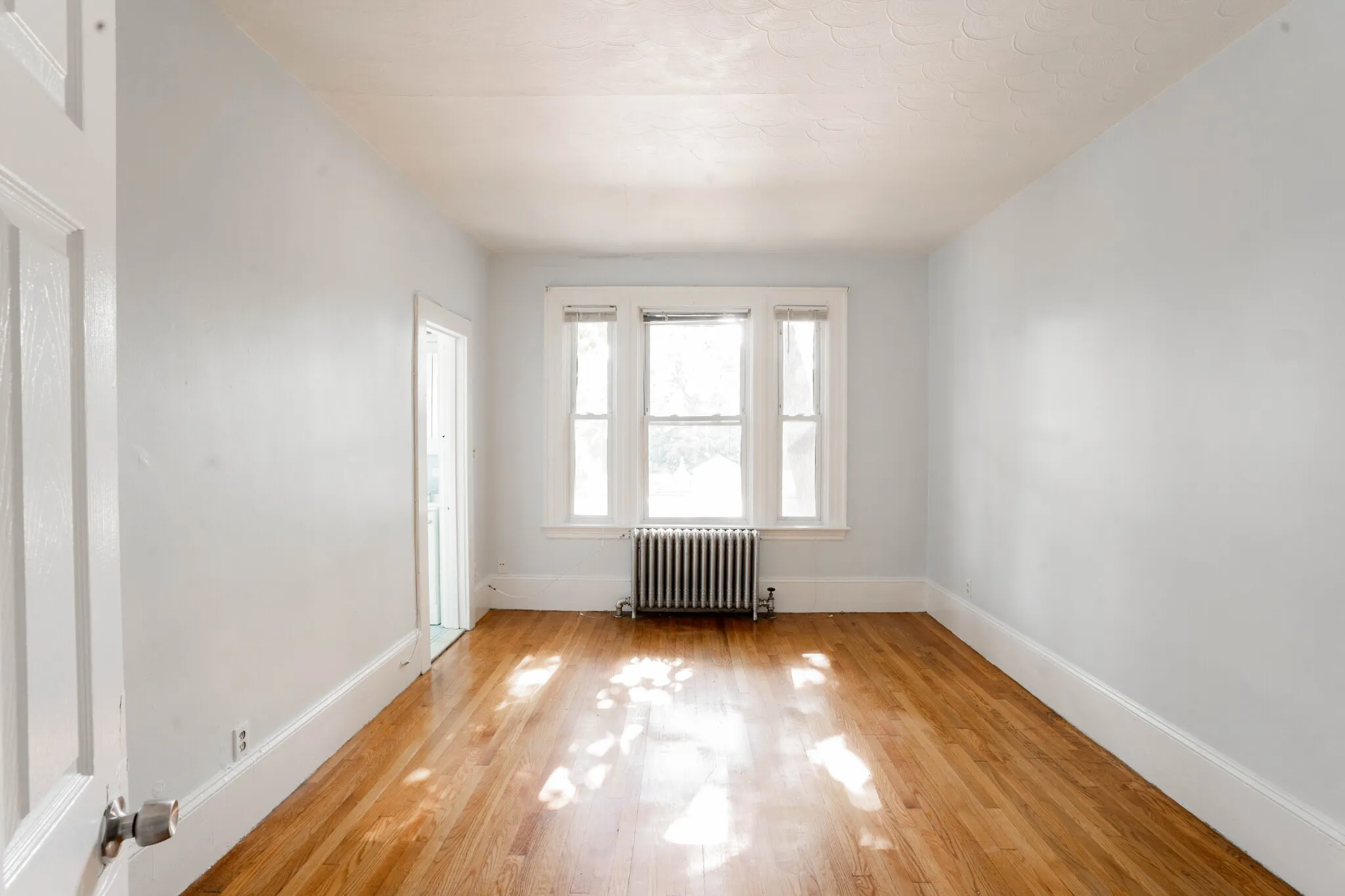 3 bed, 2 bath apartment for rent at 1789 Commonwealth Ave Unit 3, Brighton — photo 20 of 24