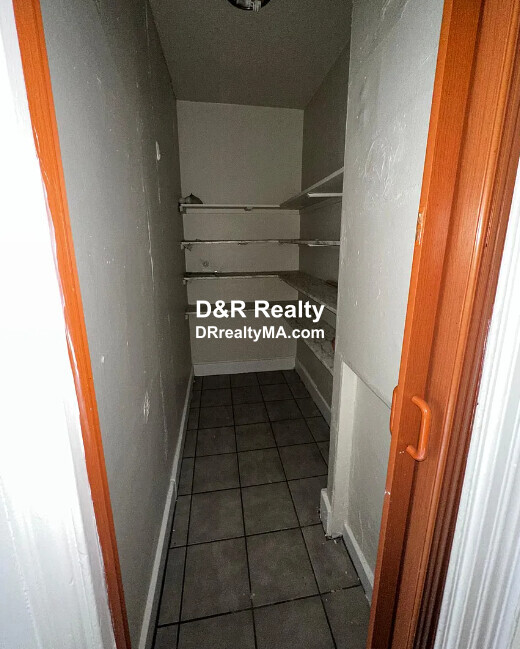 2 bed, 1 bath apartment for rent at 179 1/2 Harvard St Unit 3, The Port — photo 6 of 6