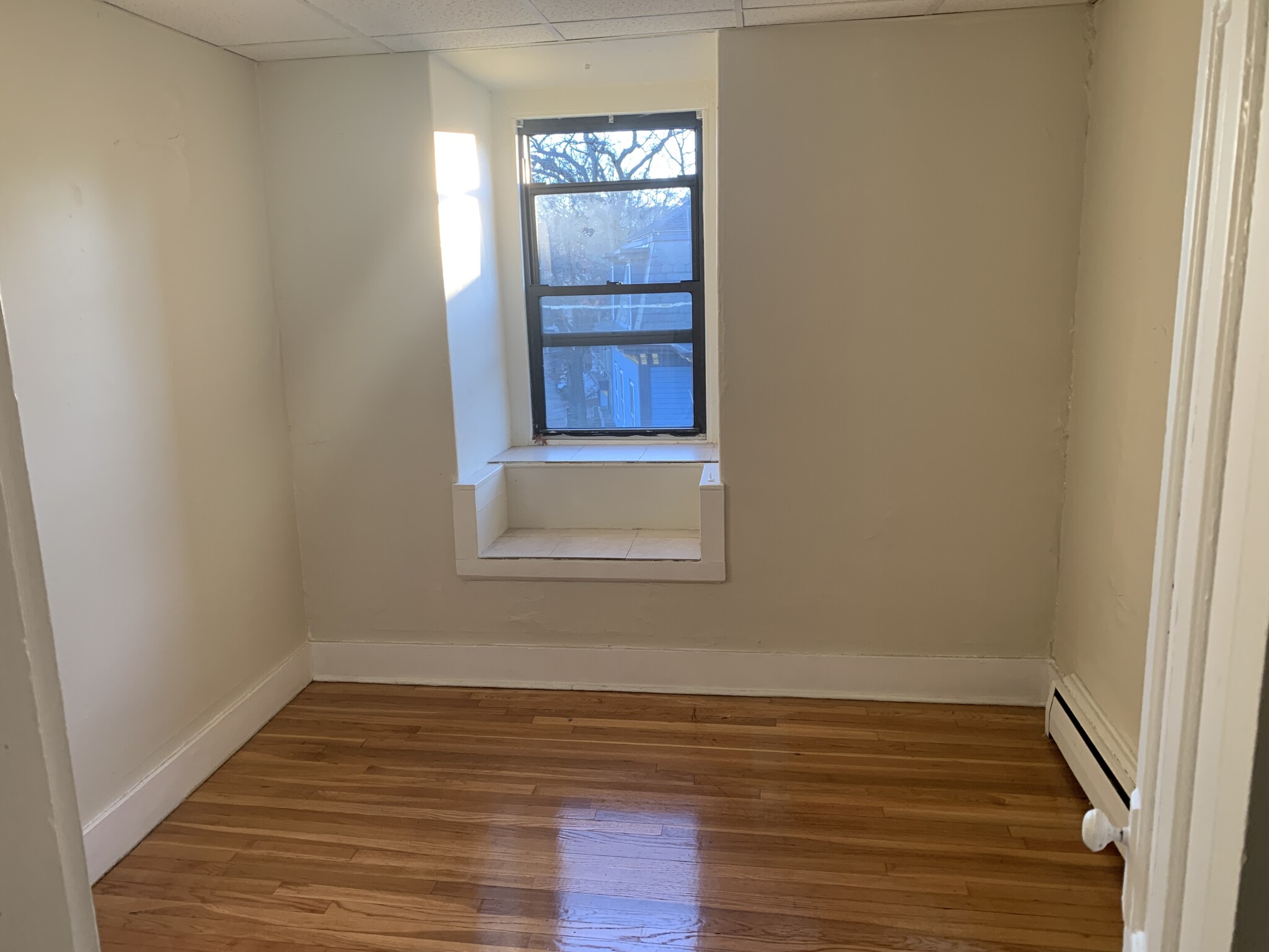 3 bed, 1 bath apartment for rent at 179.5 Harvard St Unit 3, Mid Cambridge — photo 10 of 11