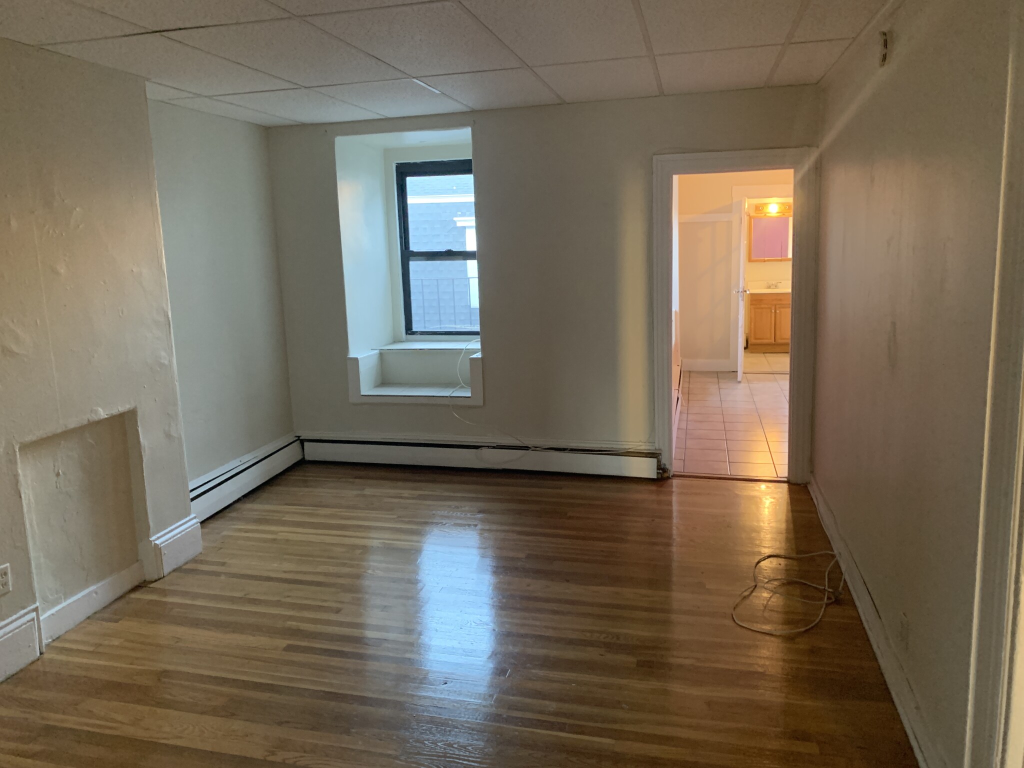 3 bed, 1 bath apartment for rent at 179.5 Harvard St Unit 3, Mid Cambridge — photo 7 of 11